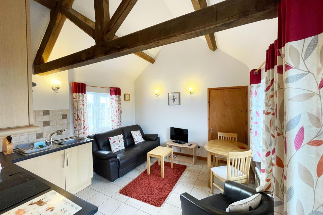 New Inn Lane Holiday Cottages Івшем Екстер'єр фото